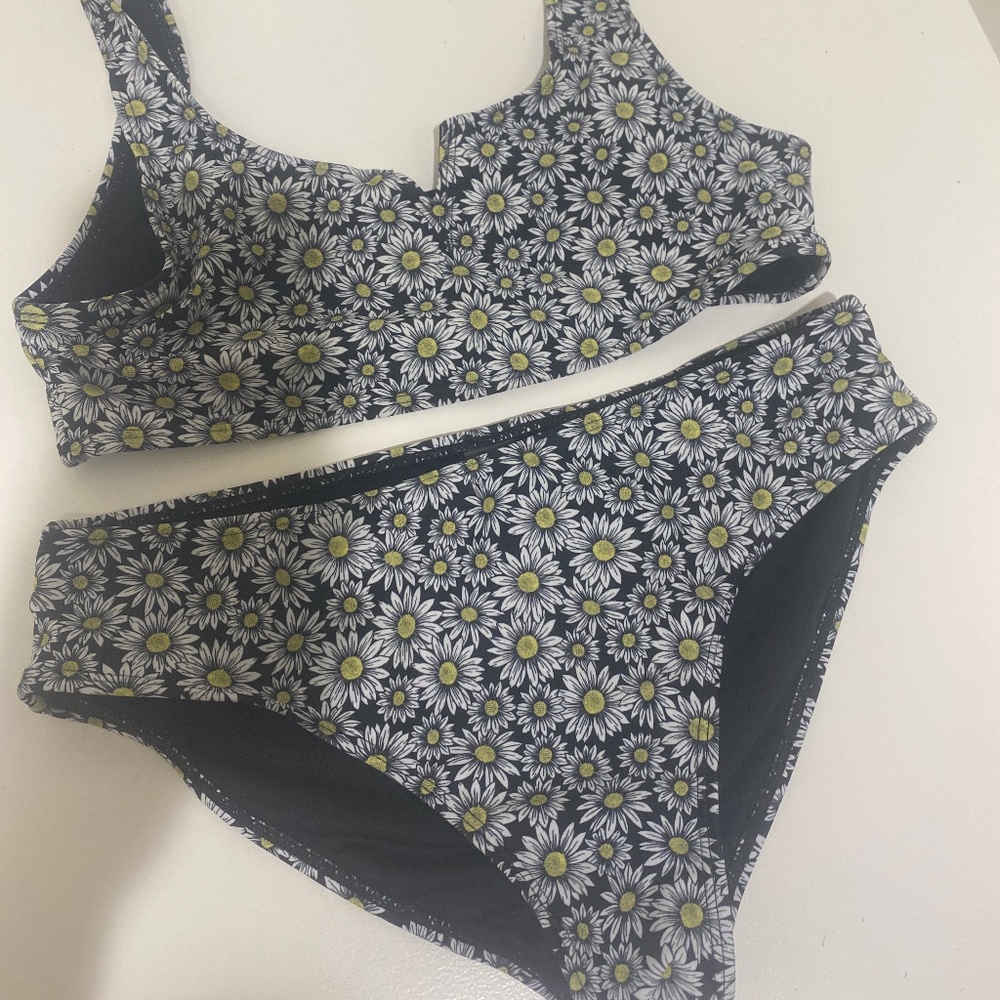 Tilly’s Sunflower Full coverage Bikini
